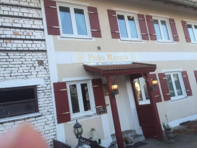 Airport Hostel 哈尔伯格摩斯 外观 照片
